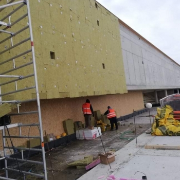 Nevoga Znojmo - montáž minerální vaty pod obklad z Bondových desek